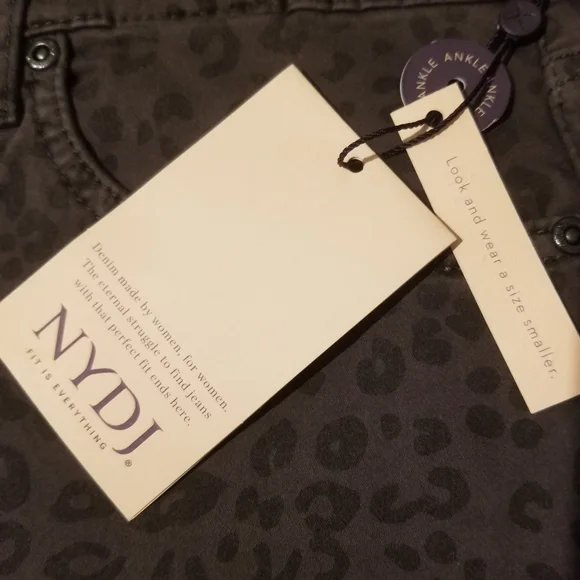 🌼🌼🌼NYDJ Ami Ankle Super Skinny Plus Size 14w Jeans NWT🌼🌼🌼🌼🌼 I kept - Picture 2 of 8